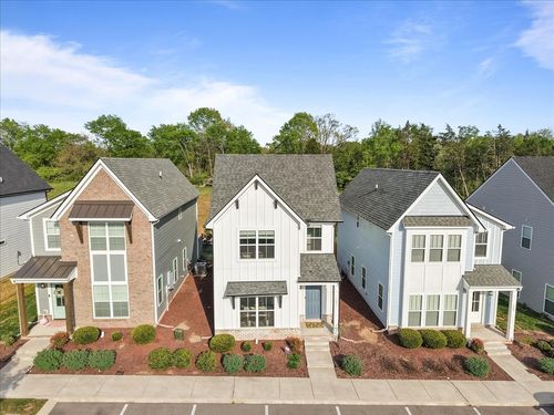 161 Harvard Dr, Gallatin, TN, 37066-2716 | Card Image