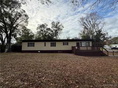 8450 W Gen Chennault Ln, Crystal River, FL, 34429-5419 | Card Image