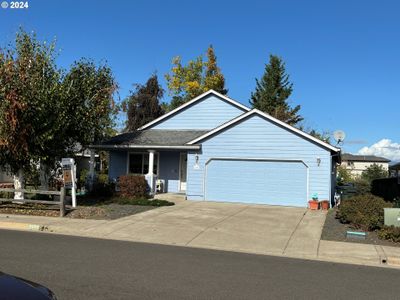 1293 Tasa Creek Dr, House other with 3 bedrooms, 2 bathrooms and 2 parking in Creswell OR | Image 2