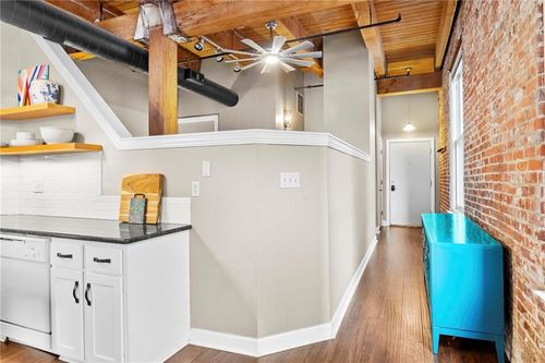 apt-401-308 8th St, Kansas City, MO, 64105-1587 | Card Image