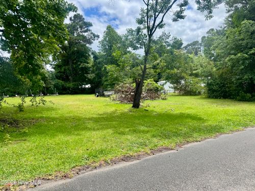 7012 Chewning St, Wilmington, NC, 28411-9652 | Card Image
