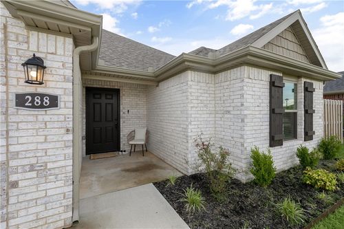 288 S Amber Dawn Avenue, Farmington, AR, 72730 | Card Image