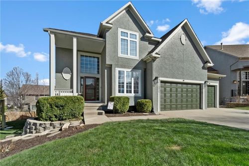 15914 W 161st St, Olathe, KS, 66062-3178 | Card Image