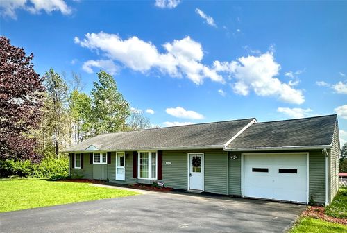 15495 Cherry St, Meadville, PA, 16335-4719 | Card Image