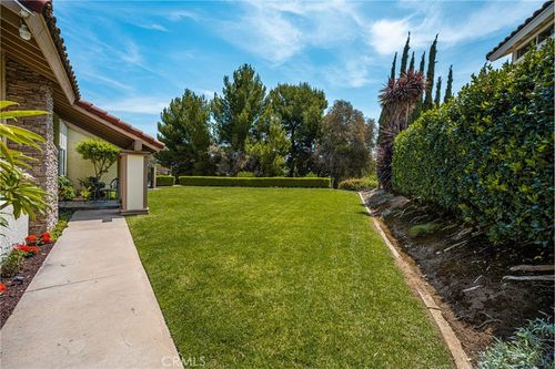 186 S Donna Ct, Anaheim, CA, 92807-4007 | Card Image