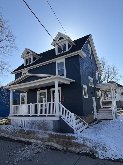 910 Freeman Rd, Middleport, NY, 14105 | Card Image