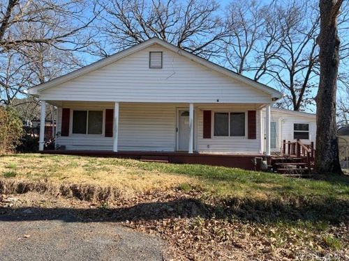 509 Delaware St, Hot Springs, AR, 71901-7636 | Card Image