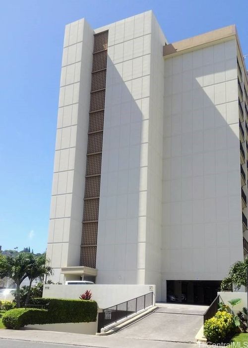 703-1112 Kinau Street, Honolulu, HI, 96814 | Card Image