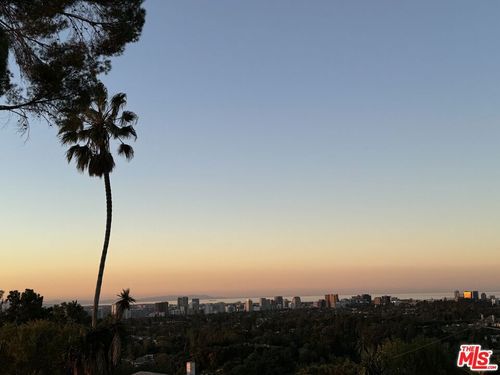 9926 Beverly Grove Dr, Beverly Hills, CA, 90210 | Card Image