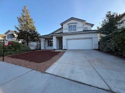 711 Hillock Dr, Hollister, CA, 95023-5674 | Card Image