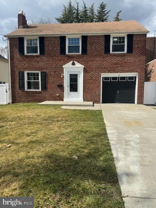 8 Cooper Ave, CHERRY HILL, NJ, 08002-3520 | Card Image