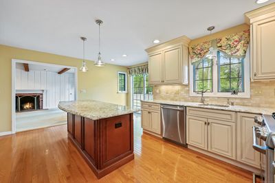 99 Old Woodbury Road, House other with 4 bedrooms, 2 bathrooms and null parking in Southbury CT | Image 3