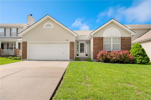 9615 Ne 98th St, Kansas City, MO, 64157-9714 | Card Image