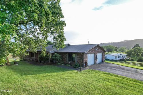 45 Kidwell Ln, Bulls Gap, TN, 37711-2430 | Card Image