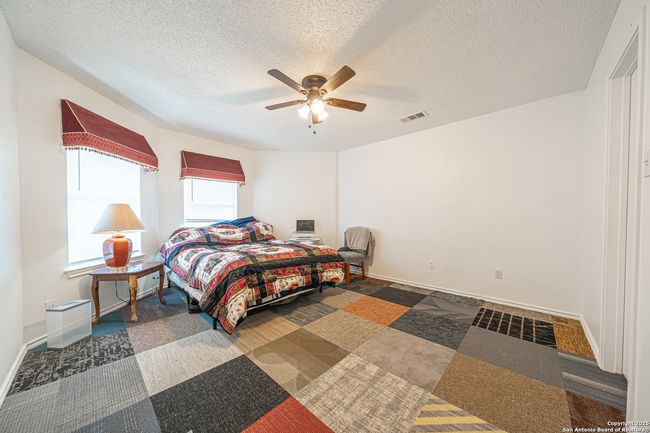 9907 Autumn Vly, House other with 4 bedrooms, 3 bathrooms and null parking in Converse TX | Image 17