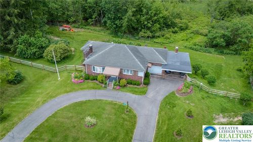 1571 Penn Dr, Andreas, PA, 18211-3127 | Card Image