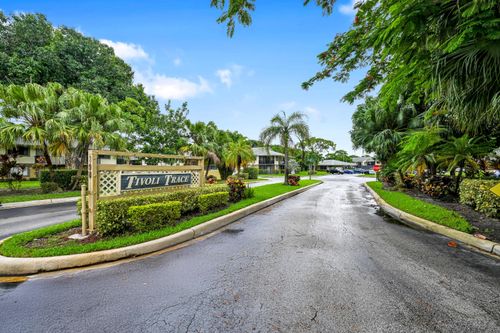 102-522 Trace Circle, Deerfield Beach, FL, 33441 | Card Image