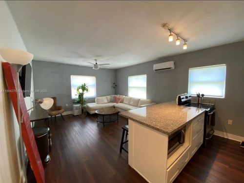 apt-5-274 Nw 32nd St, Miami, FL, 33127-3778 | Card Image