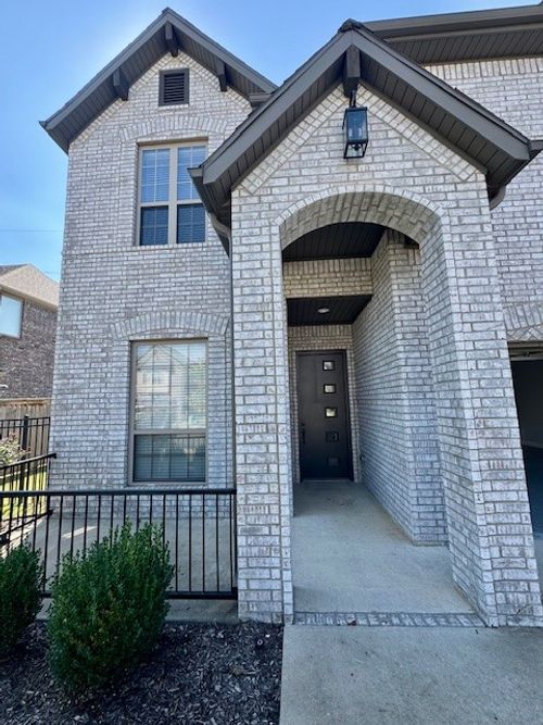 2007 Sw Hampton Ave, Bentonville, AR, 72713-3200 | Card Image