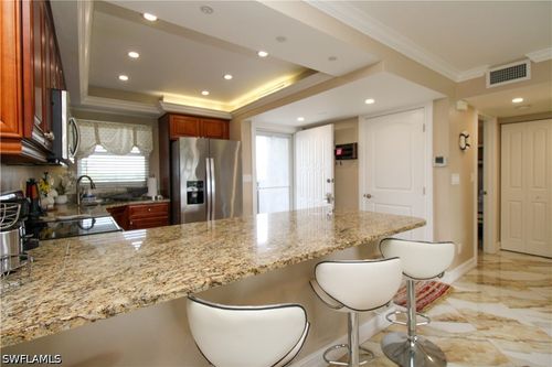 502-190 Pebble Beach Blvd, NAPLES, FL, 34113-8343 | Card Image
