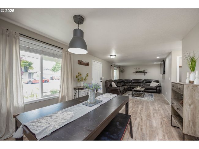 307 E Wilson St, House other with 3 bedrooms, 3 bathrooms and 3 parking in Yacolt WA | Image 9