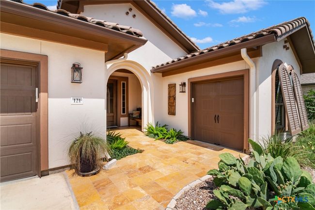 121 Wild Honeysuckle Way, House other with 2 bedrooms, 3 bathrooms and null parking in San Marcos TX | Image 38