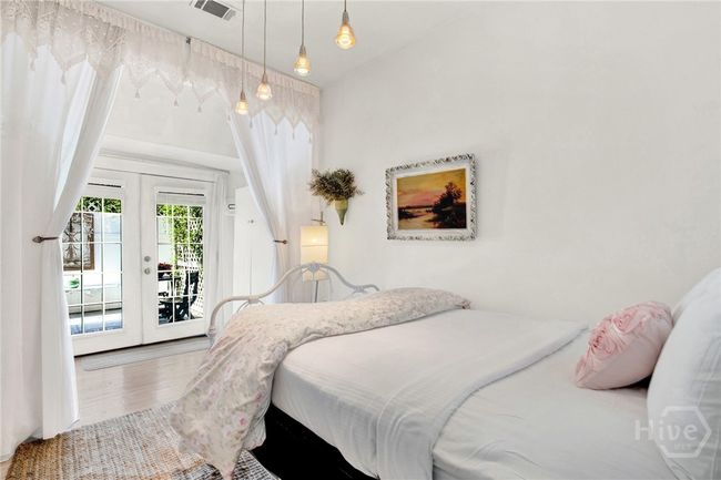 535 E Gordon St, Townhouse with 2 bedrooms, 2 bathrooms and null parking in savannah GA | Image 20
