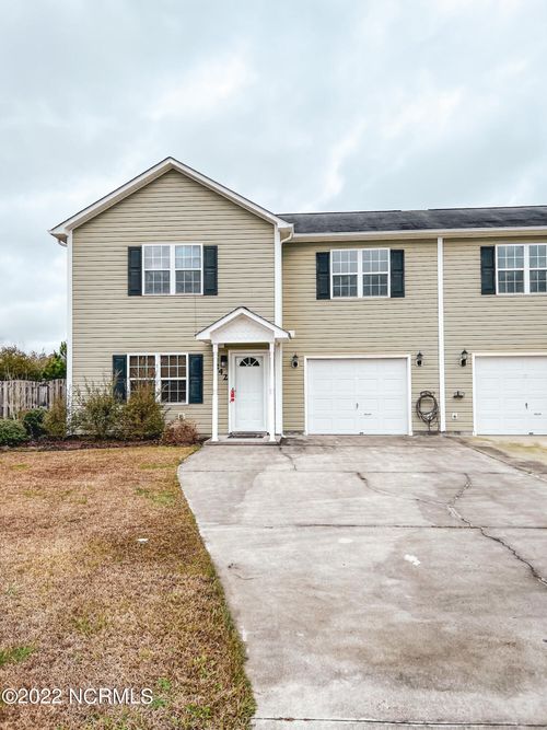 242 Smallwood Rd, Hubert, NC, 28539-4430 | Card Image