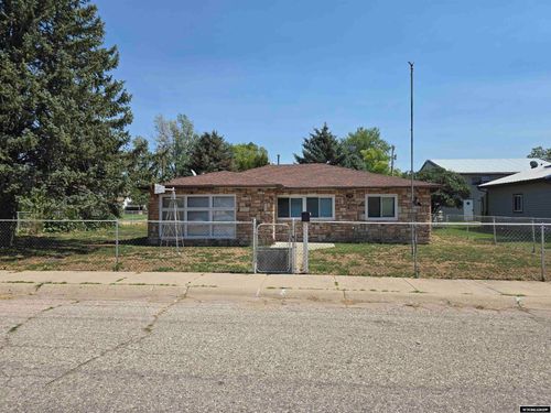 258 S Iowa, Guernsey, WY, 82214-5075 | Card Image