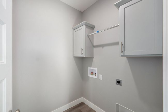 Laundry Room | Image 15