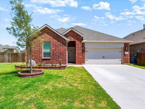 11203 Hawks Landing Dr, Aubrey, TX, 76227-1130 | Card Image
