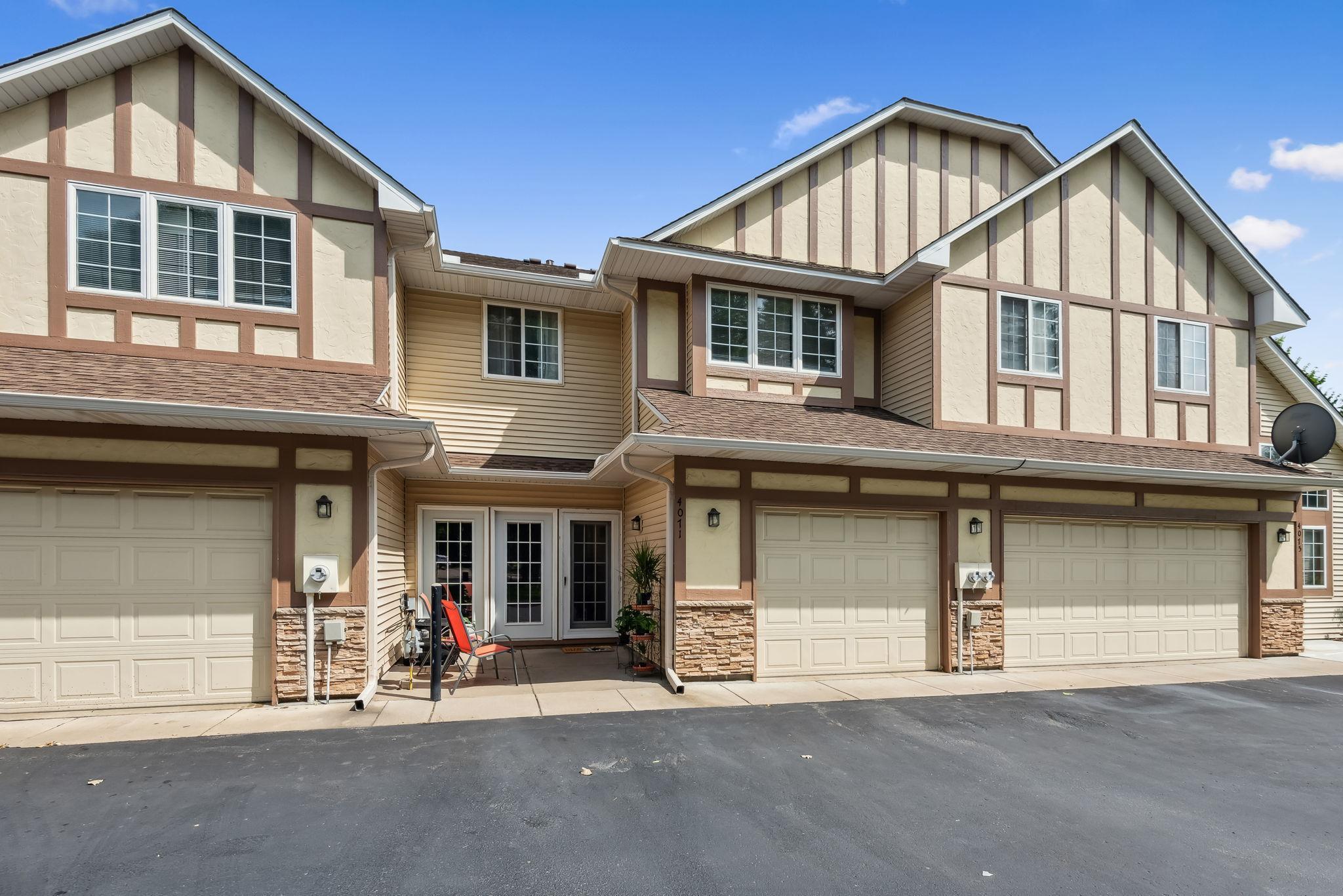Meadowlark Curv, Saint Paul, MN 55122