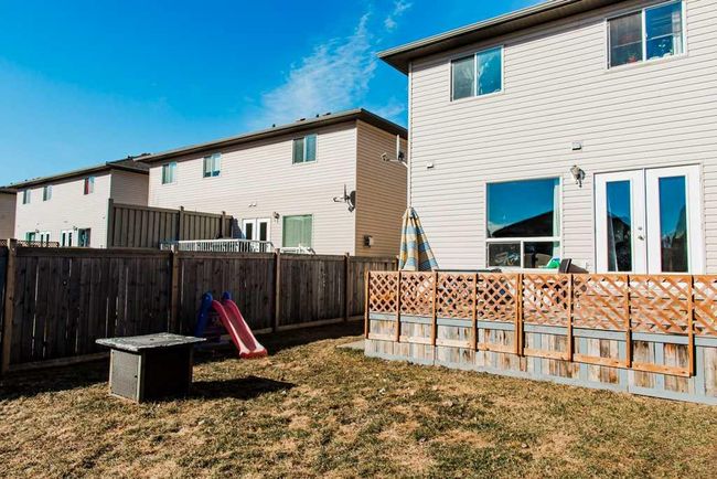 7029 112 Street, Home with 3 bedrooms, 1 bathrooms and 3 parking in Grande Prairie AB | Image 34