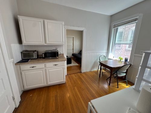 6-34 Anderson St, Boston, MA, 02114 | Card Image