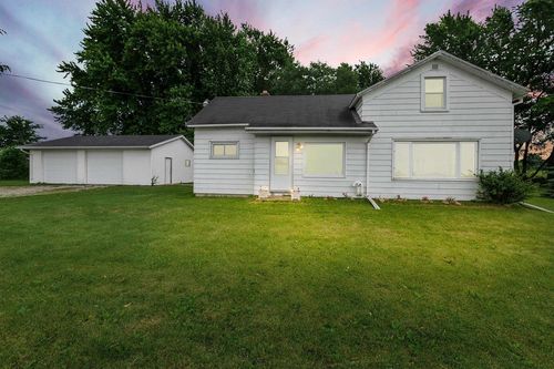 N3657 Us Hwy 151, Waupun, WI, 53065 | Card Image
