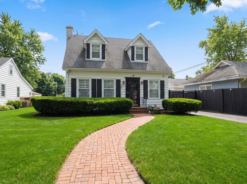 1113 Douglas Ct, Waukegan, IL, 60085-2045 | Card Image