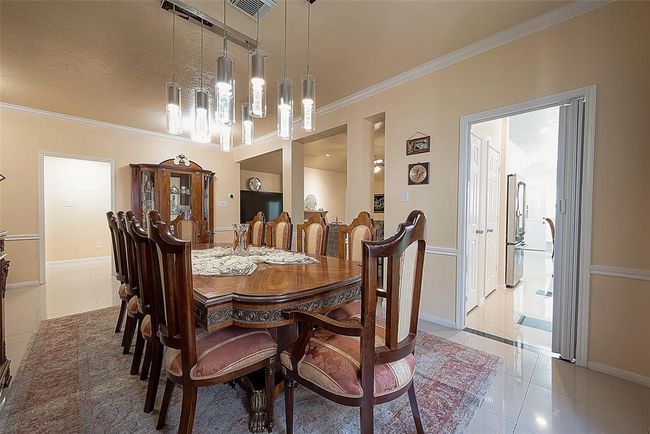 11823 Caprock Canyons Ln, House other with 4 bedrooms, 3 bathrooms and 2 parking in Sugar Land TX | Image 6