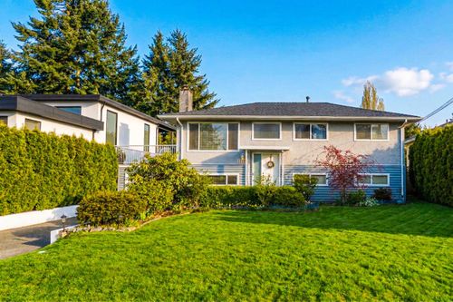 11129 N Fuller Crescent, Delta, BC, V4C2C9 | Card Image