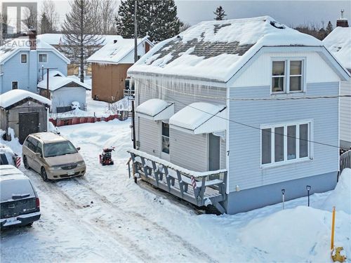 7 Sixth Ave, Levack, ON, P0M2C0 | Card Image