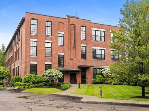apt-114-685 Social St, Woonsocket, RI, 02895-8224 | Card Image