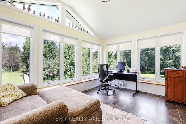 42 Strickland Rd, House other with 3 bedrooms, 2 bathrooms and 8 parking in Lombardy ON | Image 13