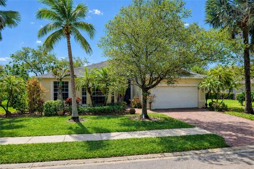 4196 Abington Woods Cir, Vero Beach, FL, 32967-8812 | Card Image