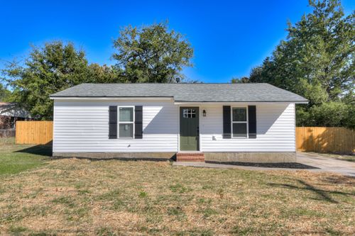 2325 Travis Rd, Augusta, GA, 30906-8945 | Card Image