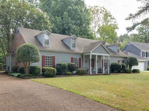 1906 Malabar Dr, Germantown, TN, 38138-3025 | Card Image