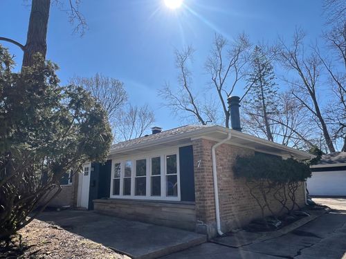 7 Nassau Ct, Park Forest, IL, 60466-2323 | Card Image