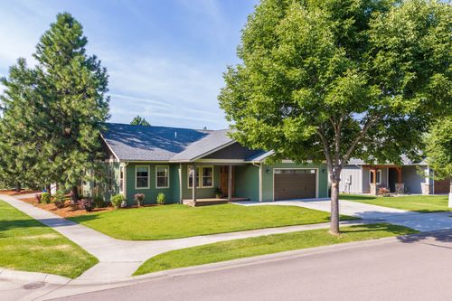204 Bluebunch Ct, Bigfork, MT, 59911-8548 | Card Image