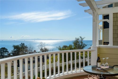 2568 Banner Ave, SUMMERLAND, CA, 93067-8010 | Card Image