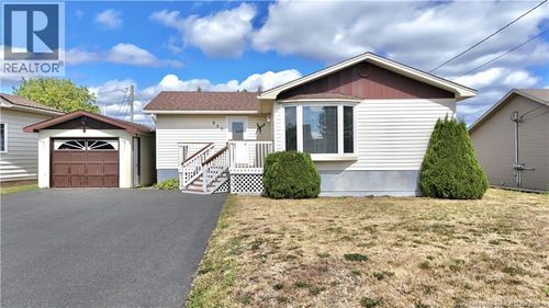 250 Godin Rue, Beresford, NB, E8K1T7 | Card Image