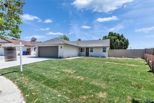 16409 Barbee St, Fontana, CA, 92336 | Card Image
