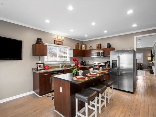 Kitchen | Image 10